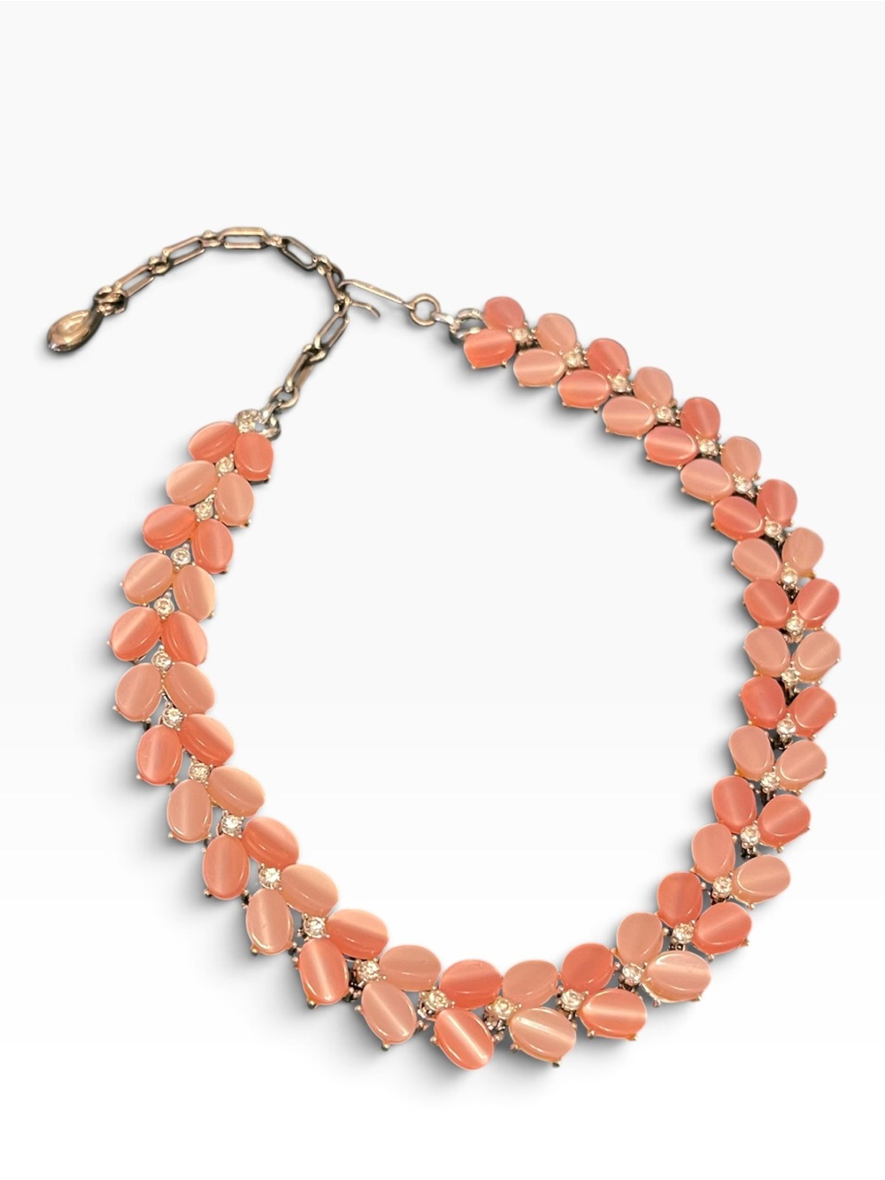 1950’s Lisner Demi-Parure Shades of Pink Moonglow Rhinestone Necklace & Earrings - Picture 4 of 8